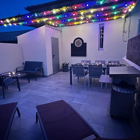 Appartement 4 A 8 Personnes, Spacieux De Standing Classe 4 Etoiles Nimes Luaran gambar