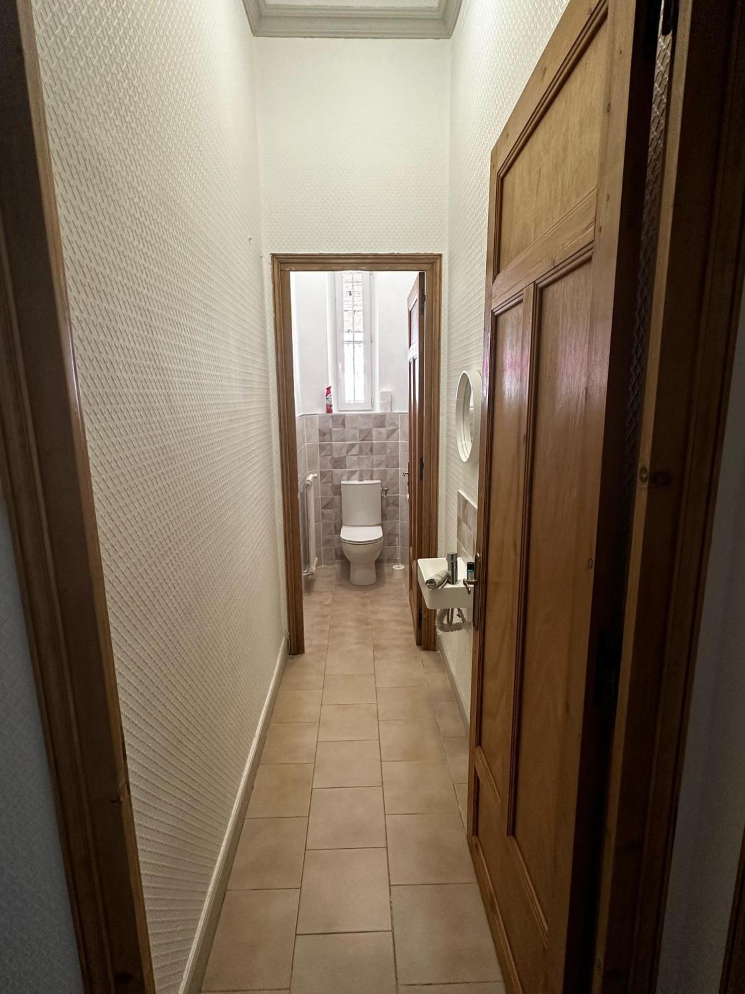 Appartement 4 A 8 Personnes, Spacieux De Standing Classe 4 Etoiles Nimes Luaran gambar