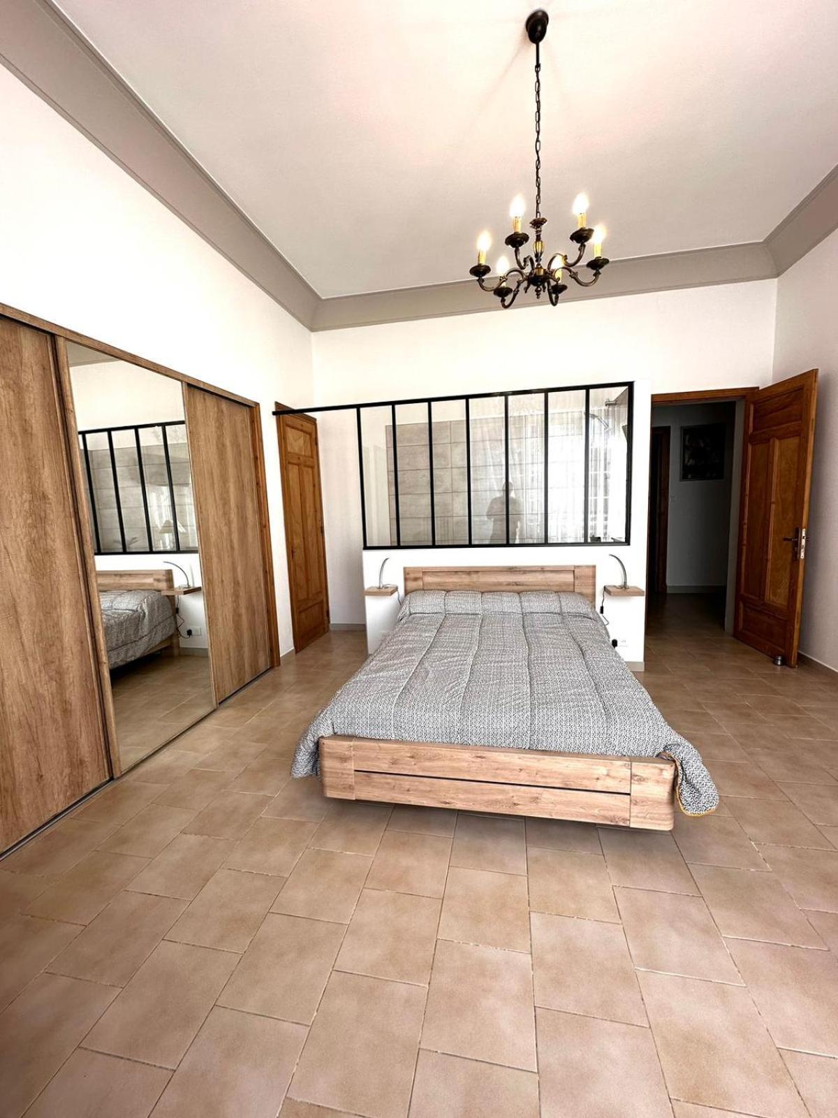 Appartement 4 A 8 Personnes, Spacieux De Standing Classe 4 Etoiles Nimes Luaran gambar